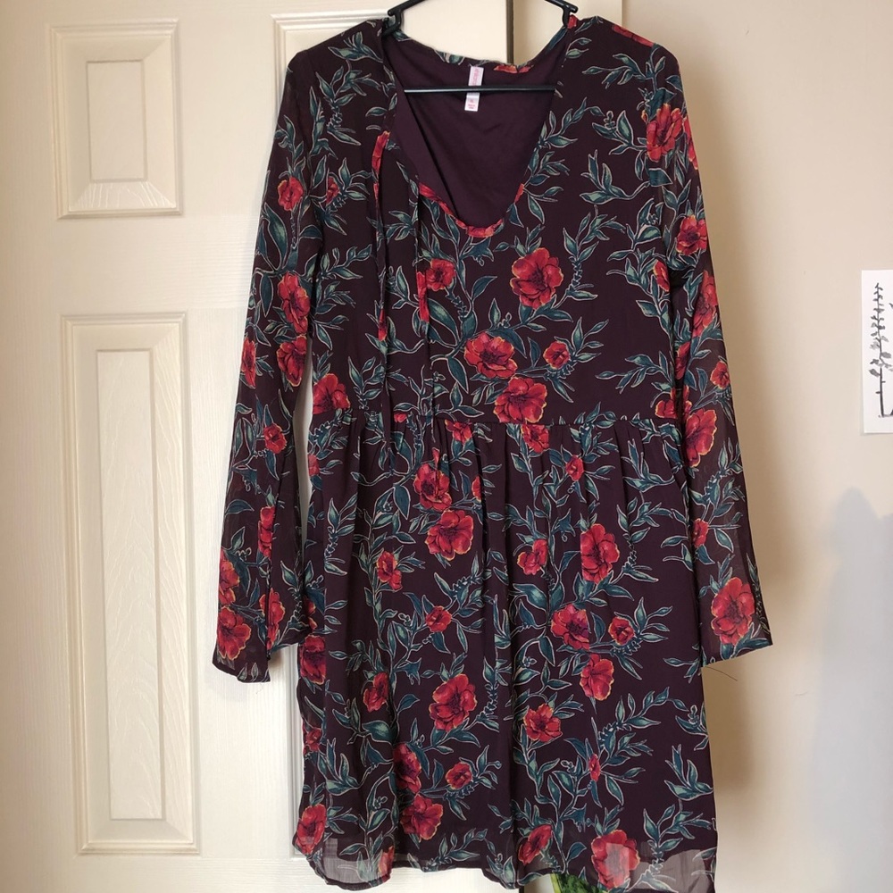 Flowy Long Sleeve Floral Dress